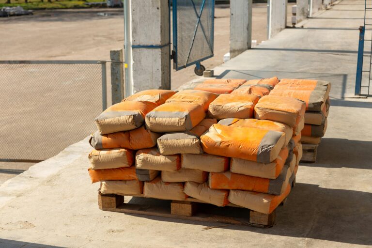 Types of Cement: Advantages and Uses in Construction cement bags