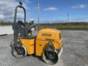 vibrating roller